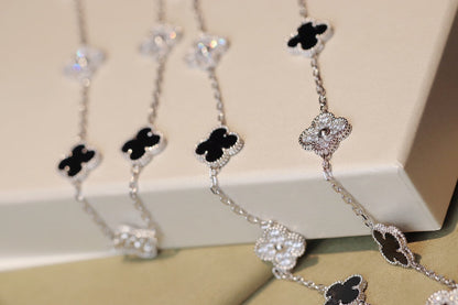 [⭐Mirelle]CLOVER 20 MOTIFS ONYX DIAMOND SILVER