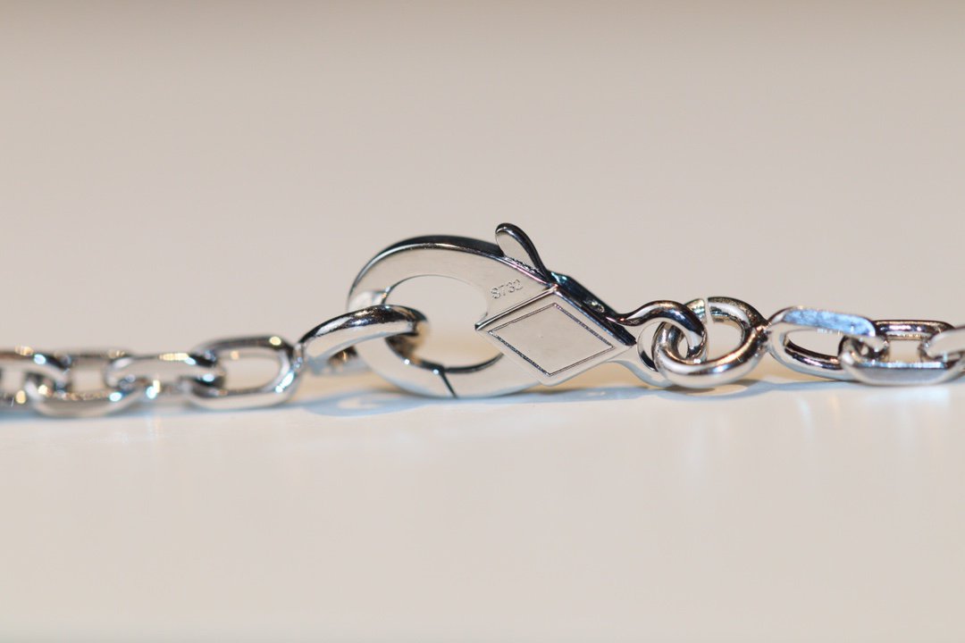 [⭐Mirelle]CLOVER 20 MOTIFS ONYX DIAMOND SILVER