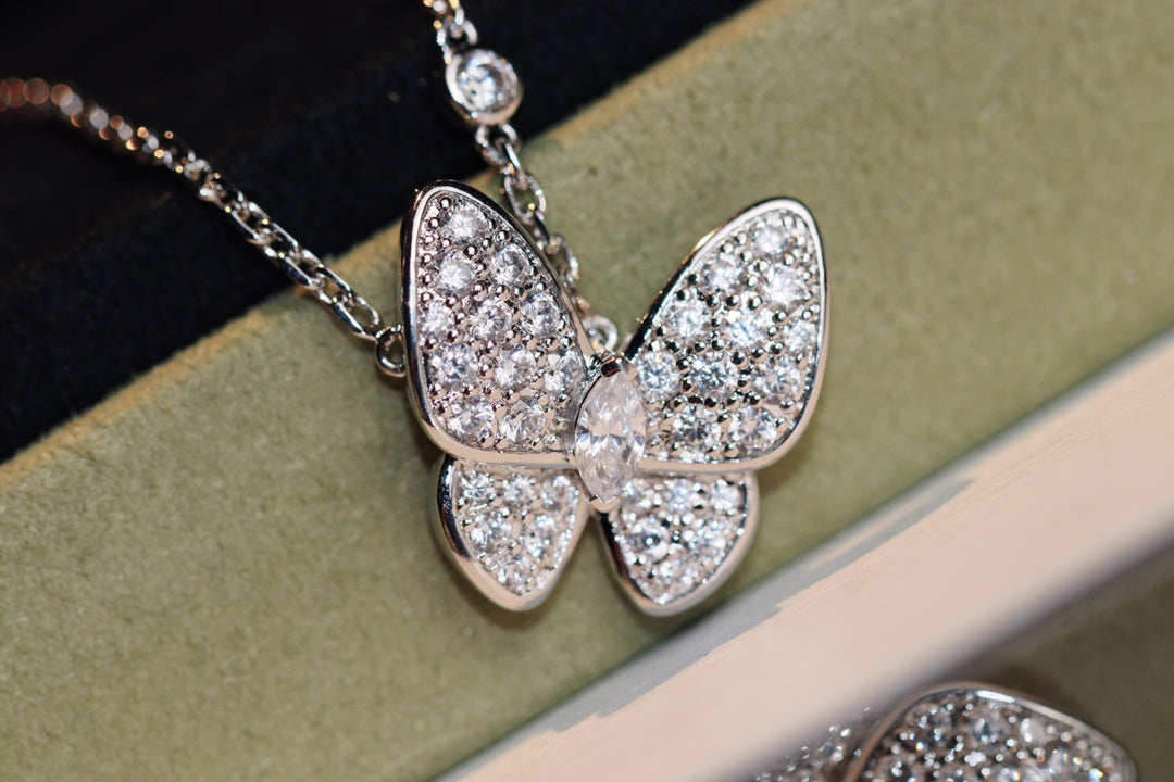 [⭐Mirelle]BUTTERFLY DIAMOND NECKLACE