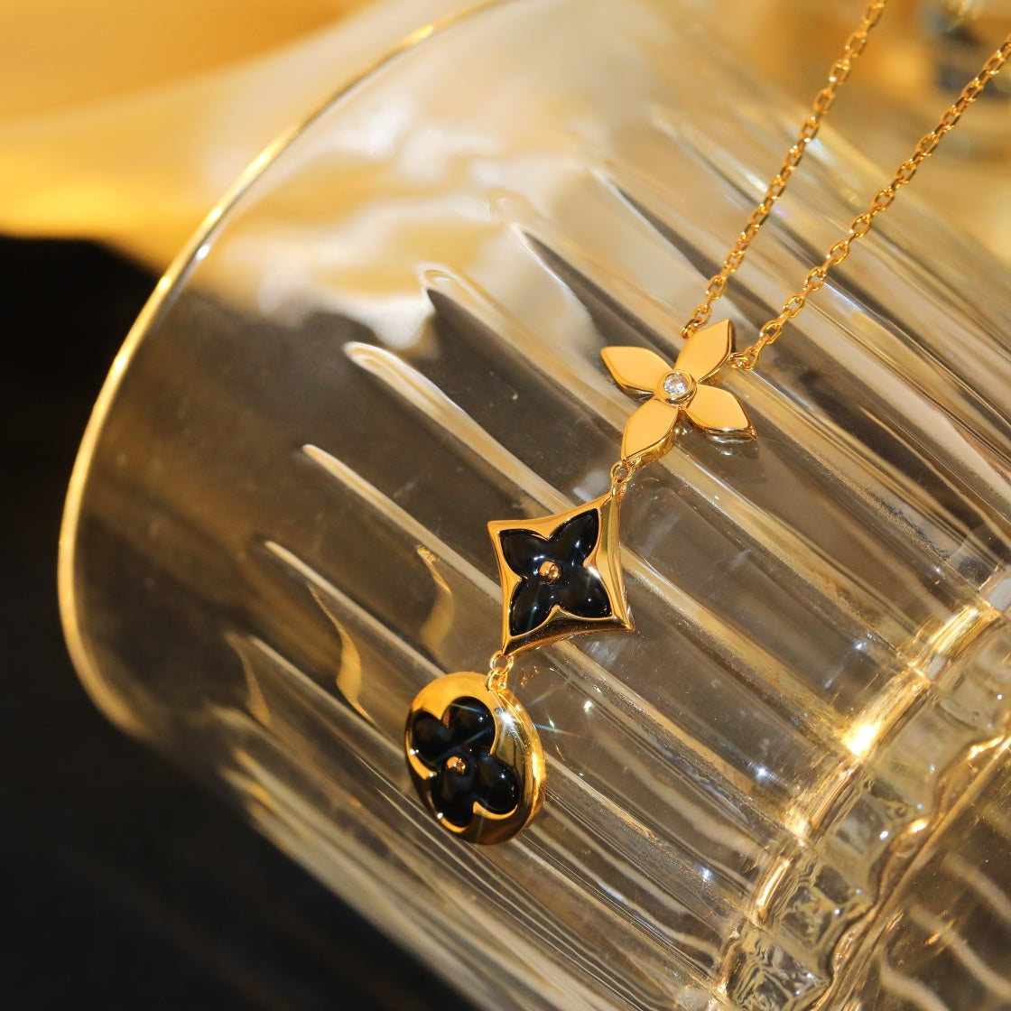 [⭐Mirelle]STAR AND SUN ONYX PINK GOLD NECKLACE