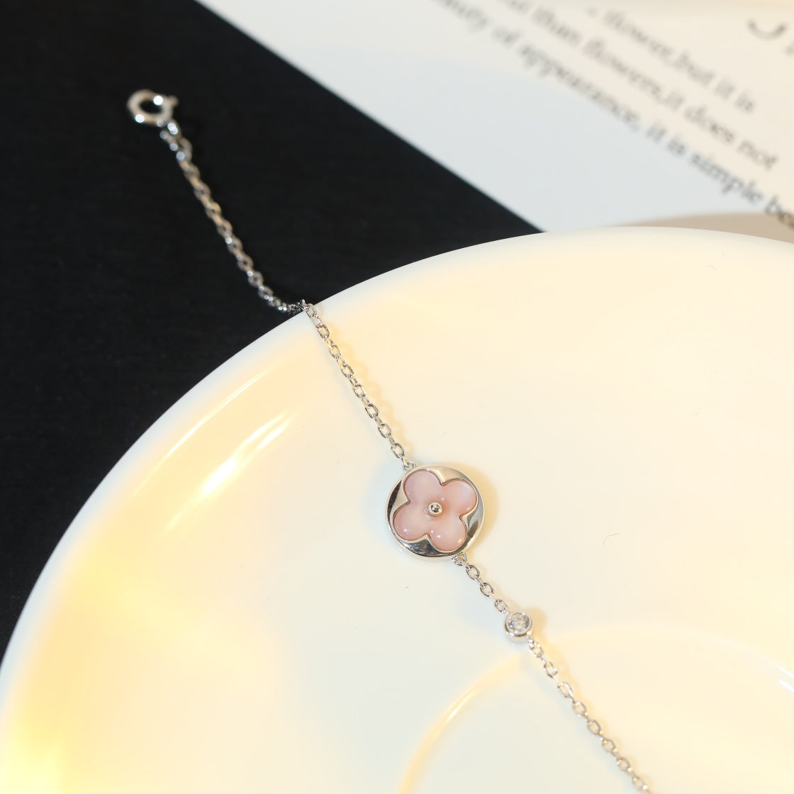 [⭐Mirelle]SUN MOTIF PINK MOP SILVER BRACELET