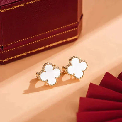 [⭐Mirelle]CLOVER MEDIUM 1 MOTIFS  WHITE MOP STUD EARRINGS