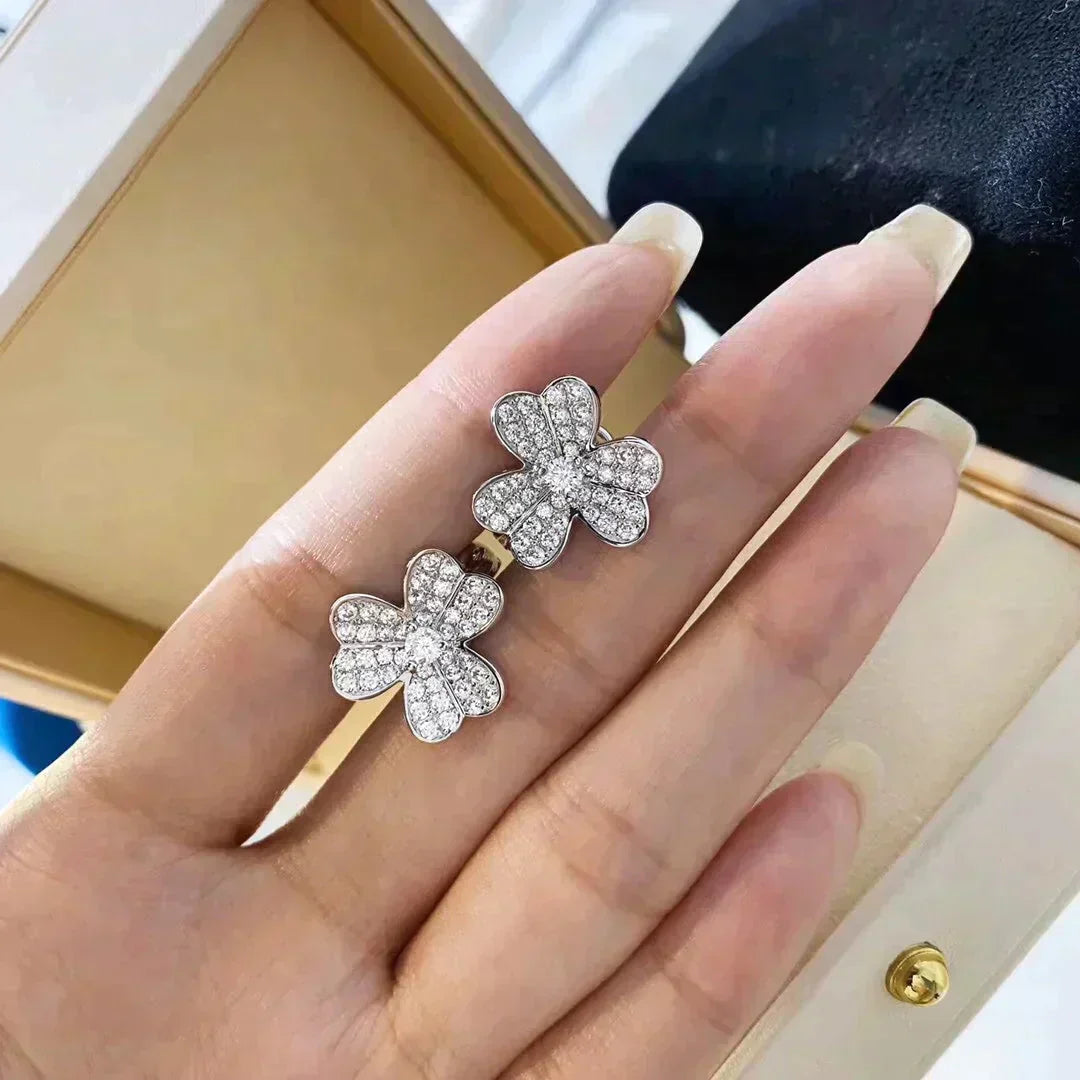 [⭐Mirelle]CLOVER COMOS DIAMOND EARRINGS SILVER