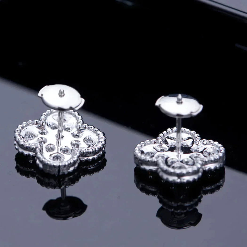 [⭐Mirelle]CLOVER 1 MOTIFS DIAMOND STUD EARRINGS SILVER