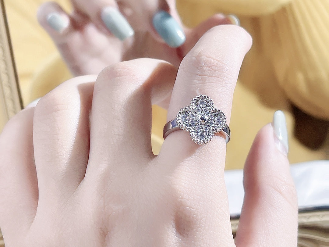 [⭐Mirelle]CLOVER DIAMOND RING