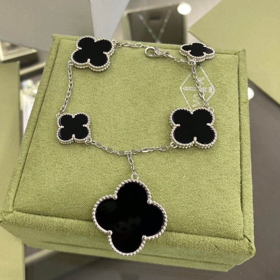 [⭐Mirelle]CLOVER 5 MOTIFS SIVLER ONYX BRACELET
