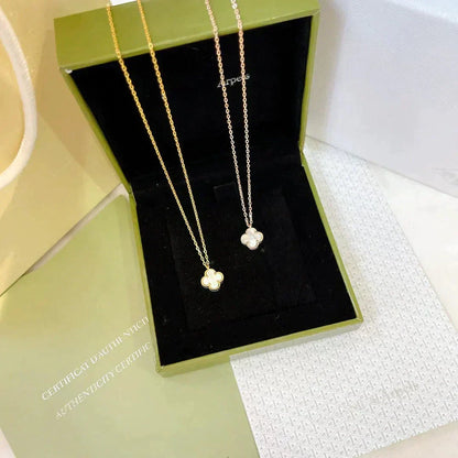 [⭐Mirelle]CLOVER MINI 9.5MM WHITE MOTHER-OF-PEARL NECKLACE