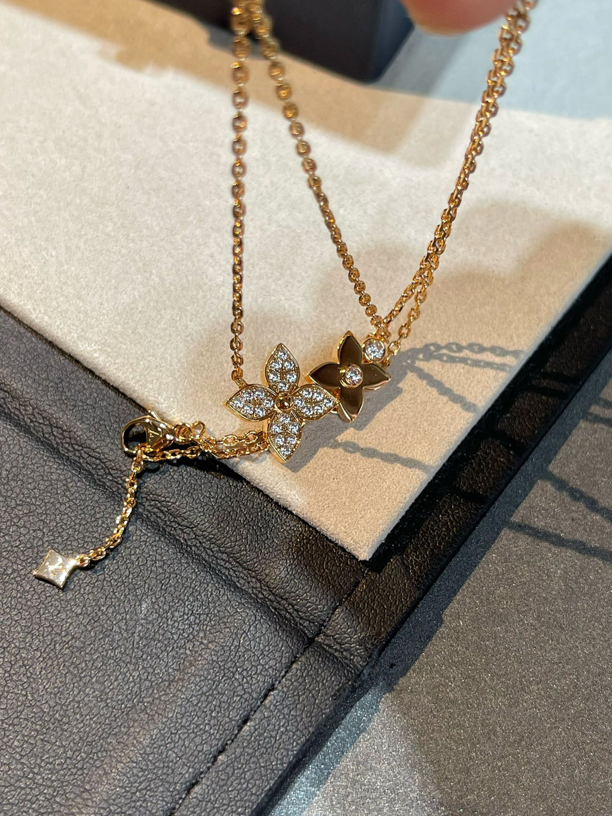 [⭐Mirelle]STAR BLOSSOM NECKLACE PINK GOLD DIAMONDS