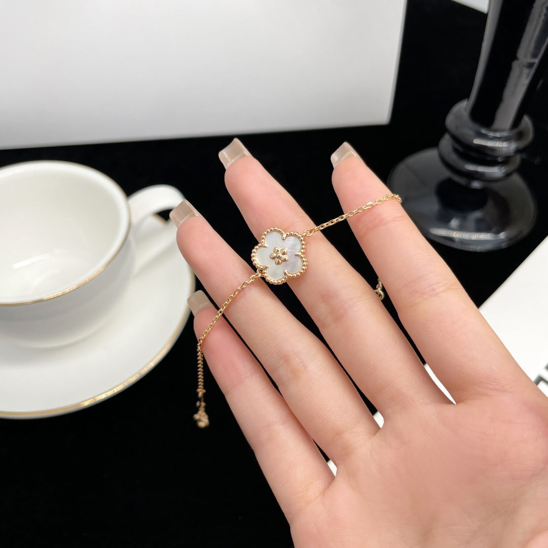 [⭐Mirelle]LUCKY SPRING ROSE GOLD MOP BRACELET