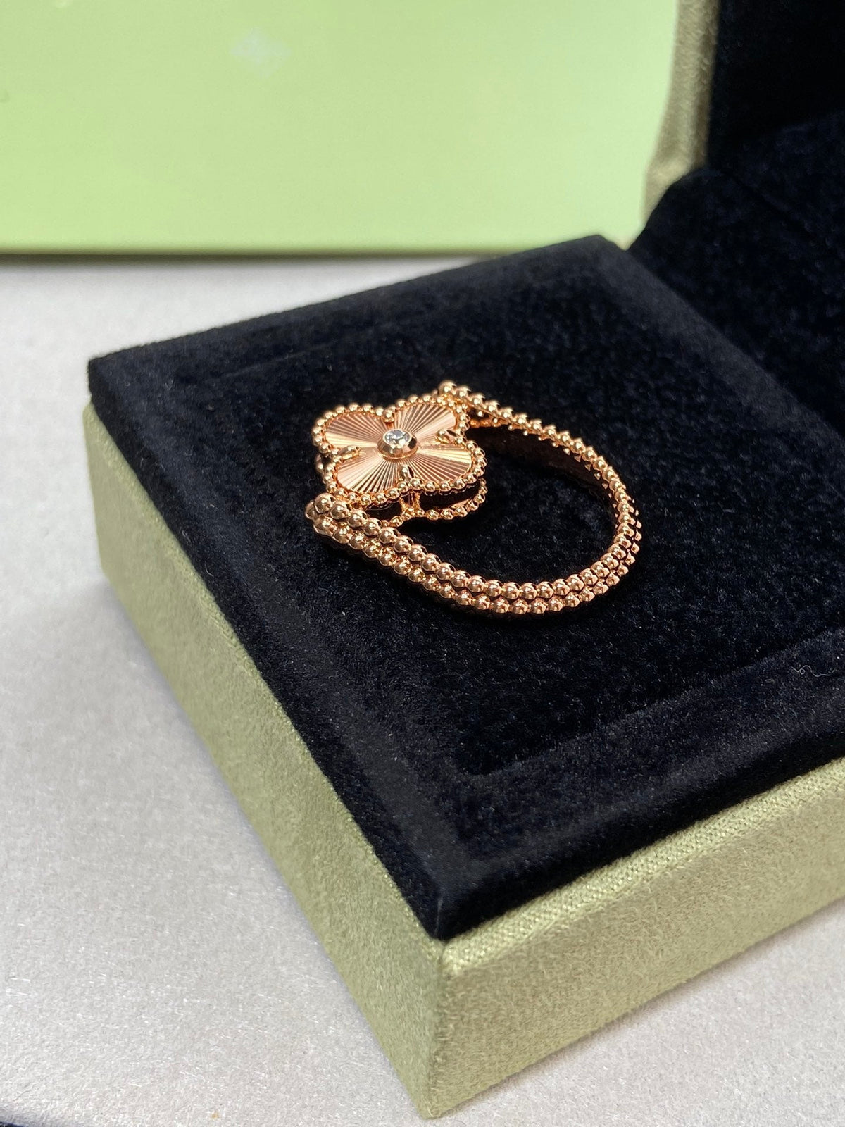 [⭐Mirelle]CLOVER RIVERSIBLE ROSE GOLD RING