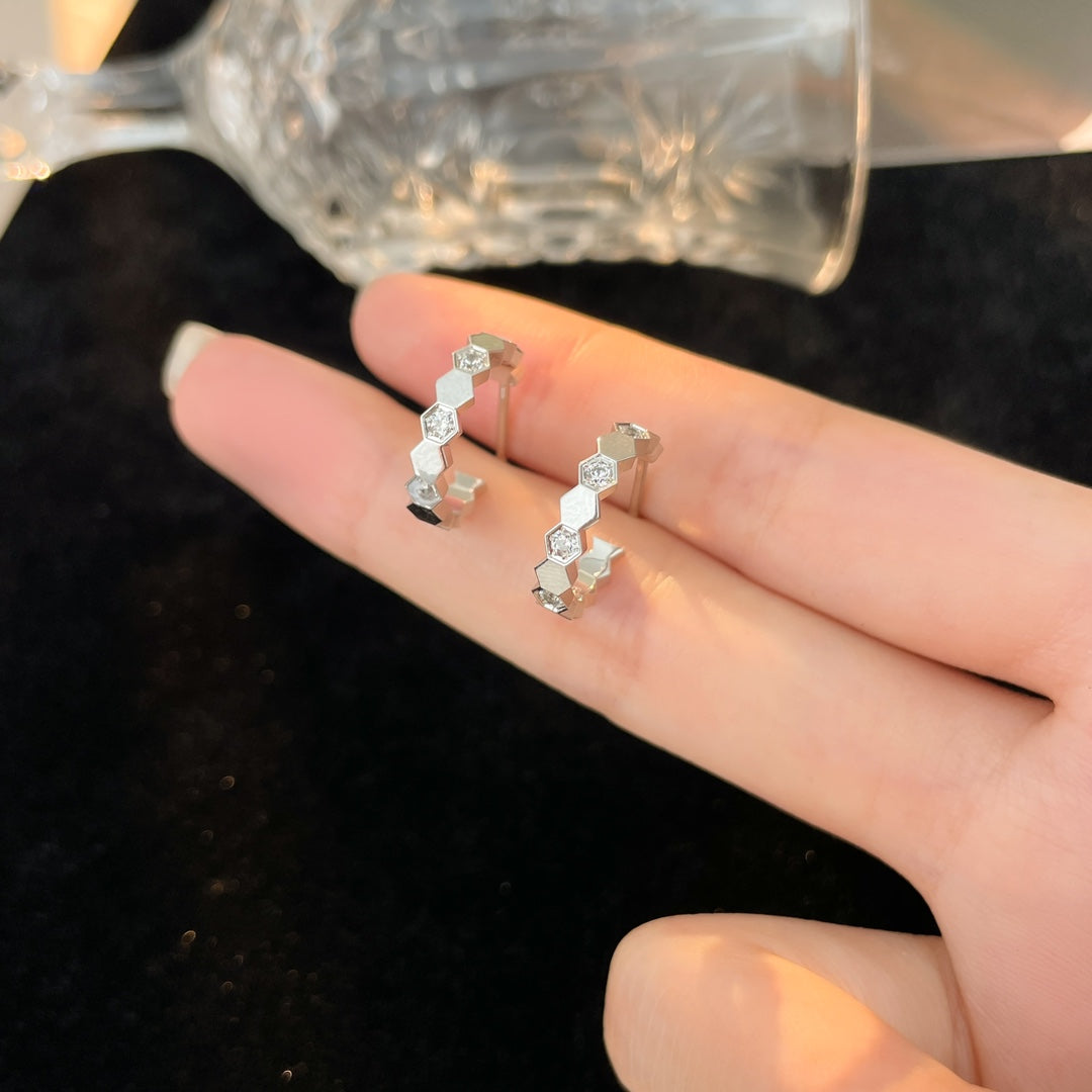 [⭐Mirelle]BEE LOVE DIAMOND HOOP EARRINGS