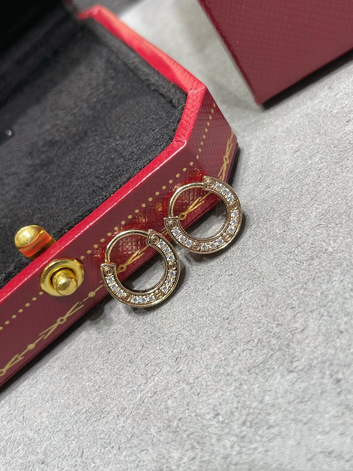 [⭐Mirelle]LOVE DIAMOND EARRINGS