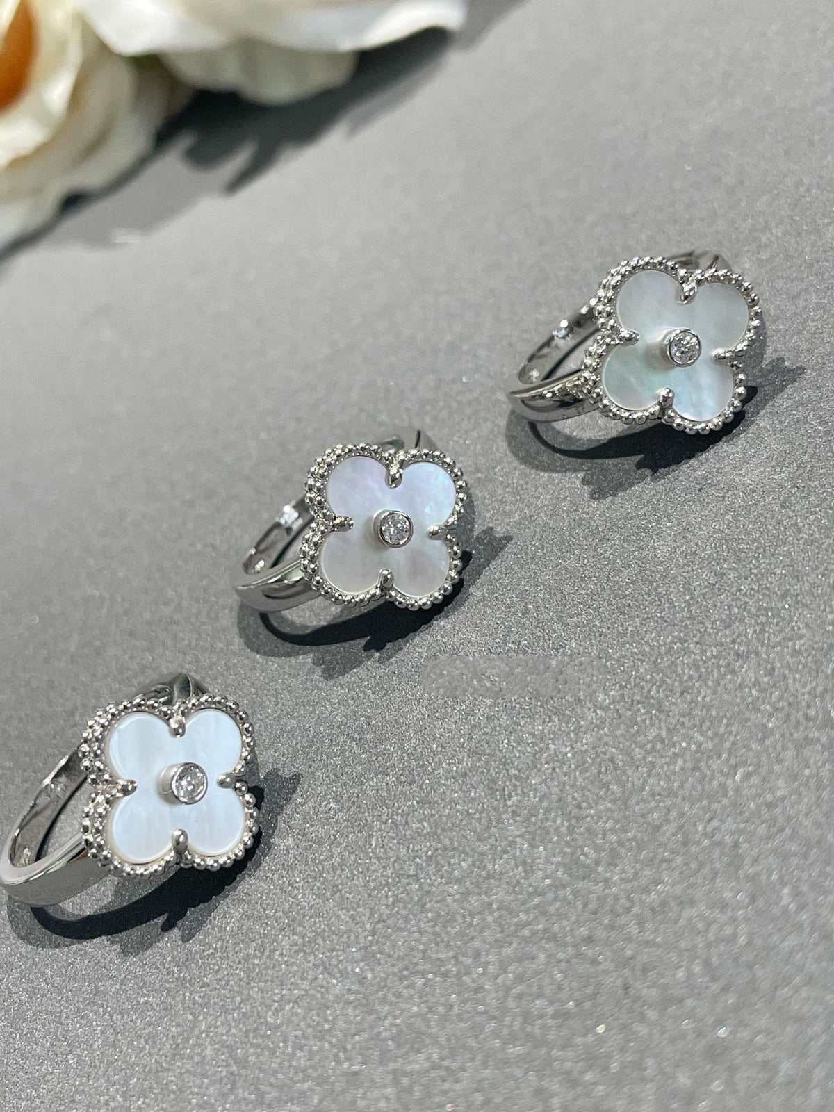 [⭐Mirelle]CLOVER SILVER MOP DIAMOND RING