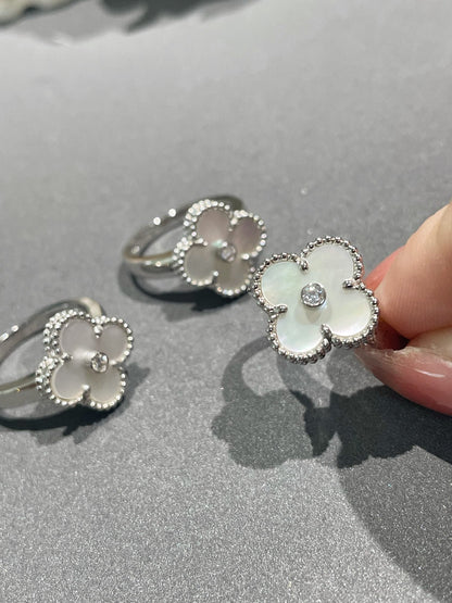 [⭐Mirelle]CLOVER SILVER MOP DIAMOND RING