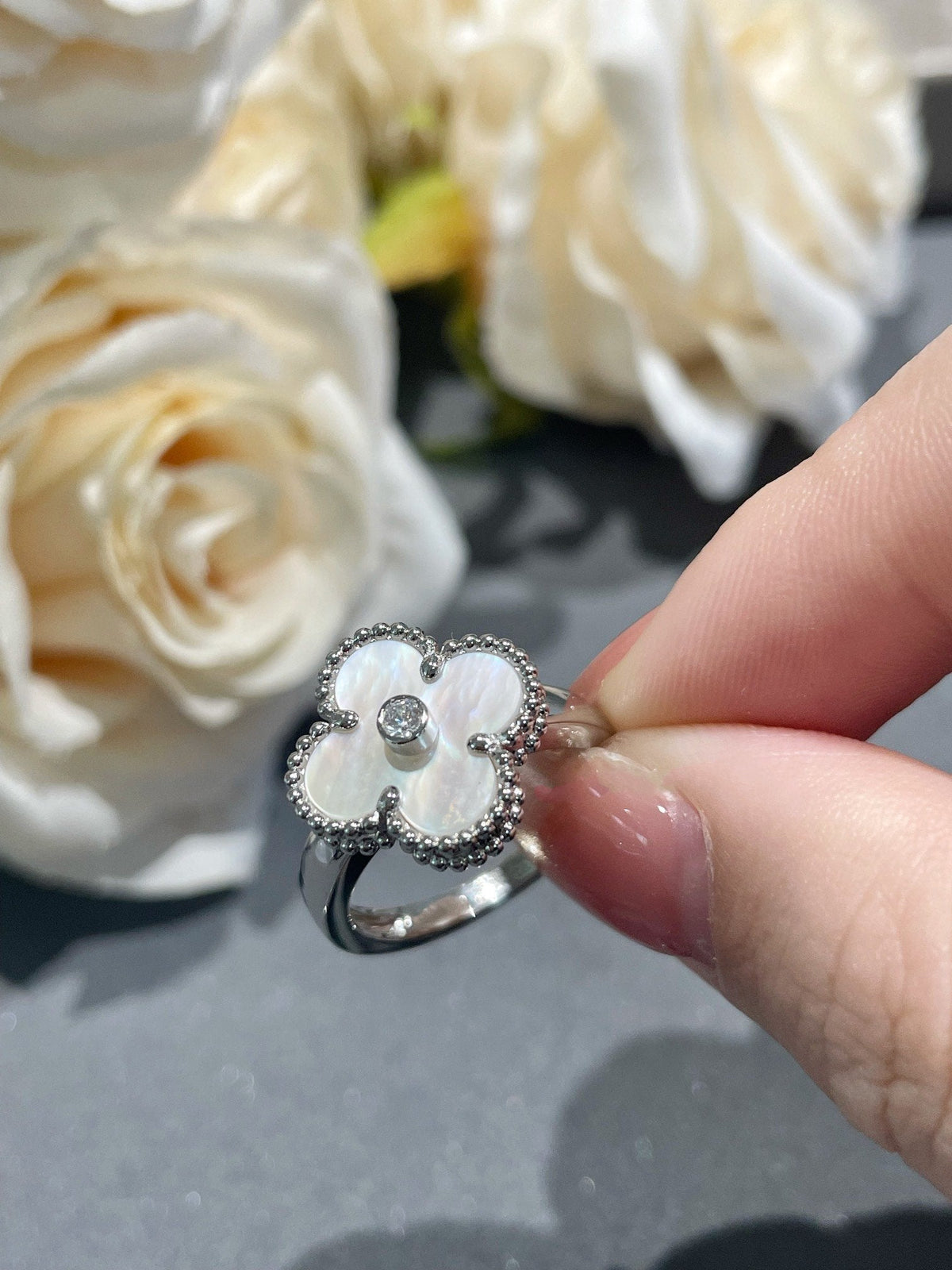[⭐Mirelle]CLOVER SILVER MOP DIAMOND RING