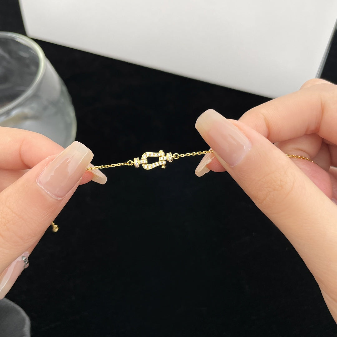 [⭐Mirelle]FORCE 10 FULL DIAMOND BUCKLE CHAIN LINK MINI MODEL