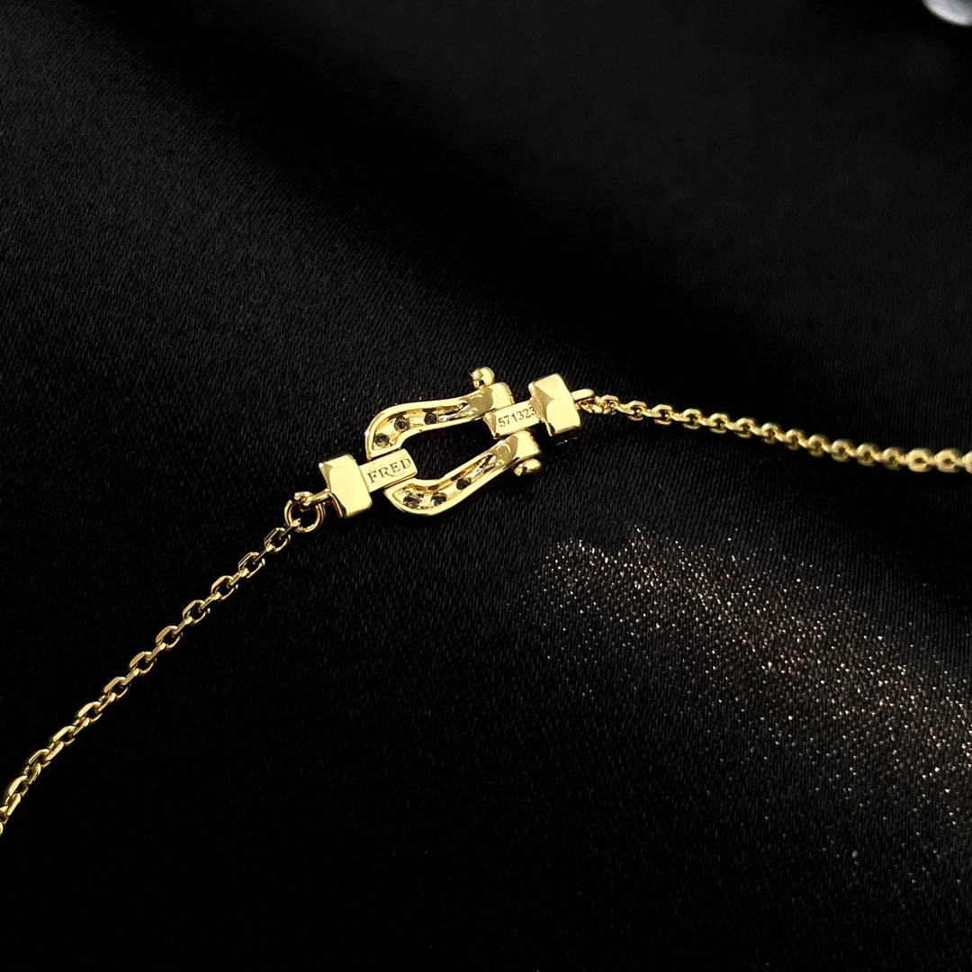 [⭐Mirelle]FORCE 10 FULL DIAMOND BUCKLE CHAIN LINK MINI MODEL