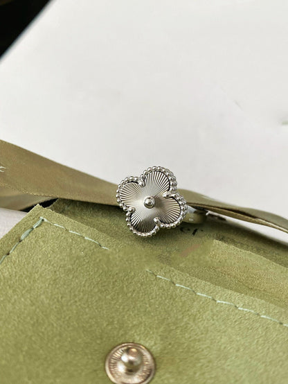 [⭐Mirelle]CLOVER SILVER RING