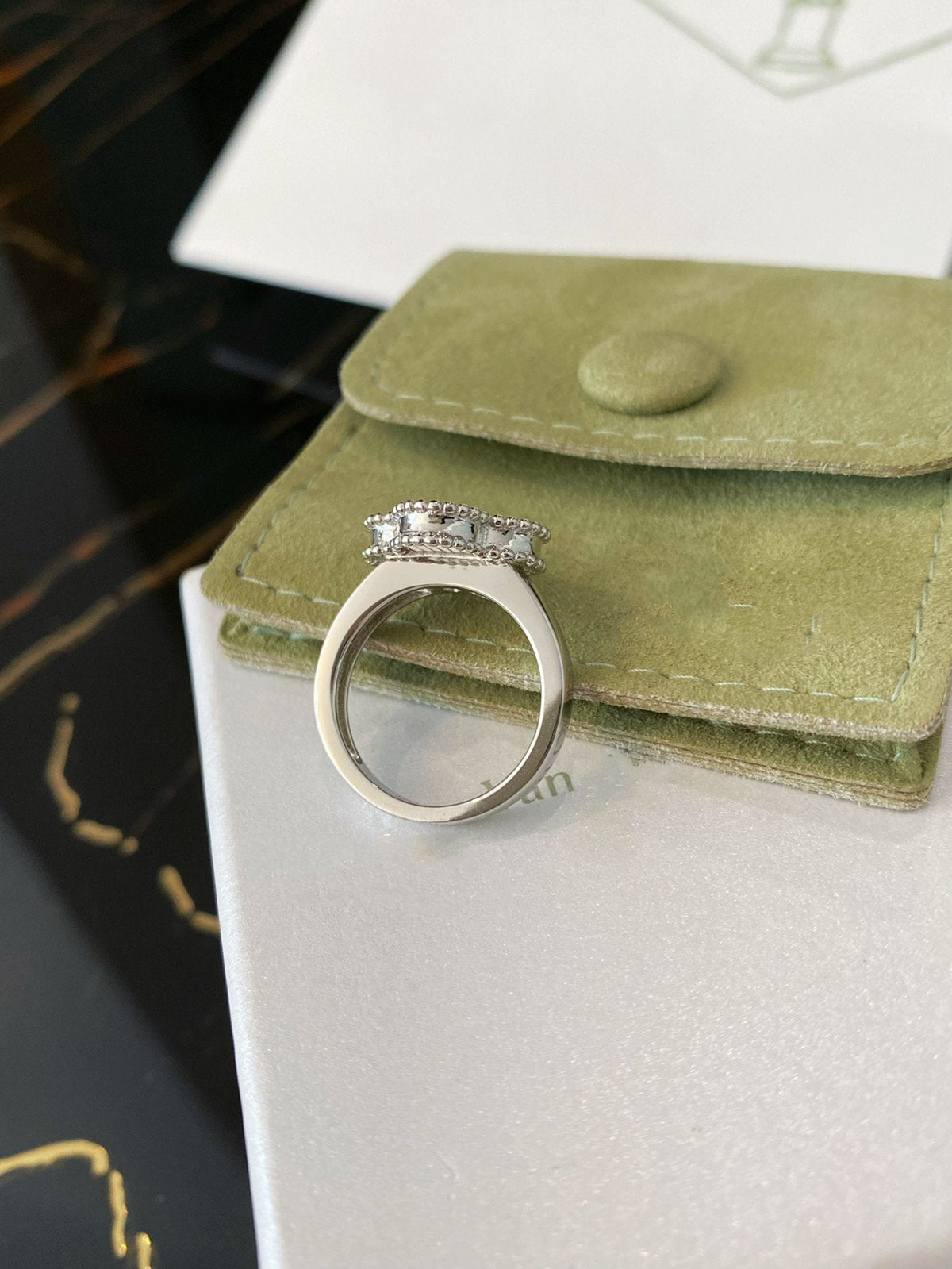 [⭐Mirelle]CLOVER SILVER RING
