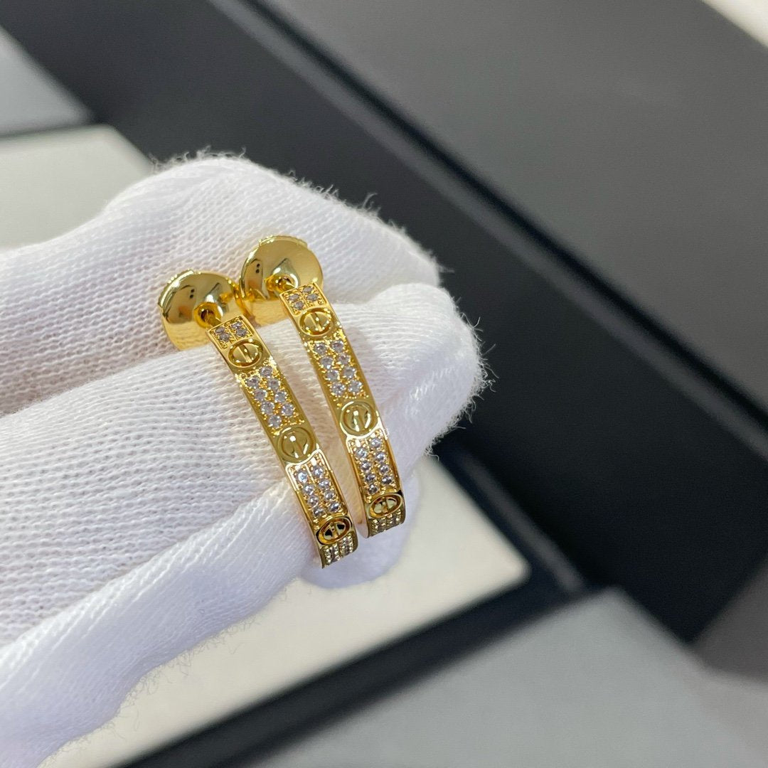 [⭐Mirelle]LOVE DIAMOND GOLD HOOP EARRINGS