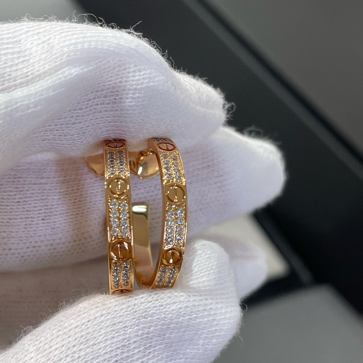 [⭐Mirelle]LOVE DIAMOND PINK GOLD HOOP EARRINGS