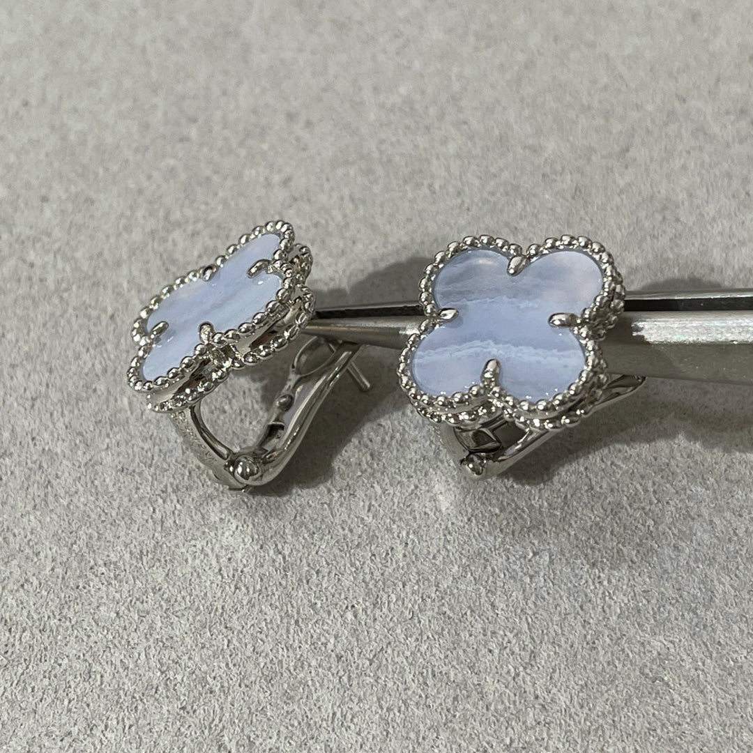 [⭐Mirelle]CLOVER CHALCEDONY SILVER STUD EARRINGS
