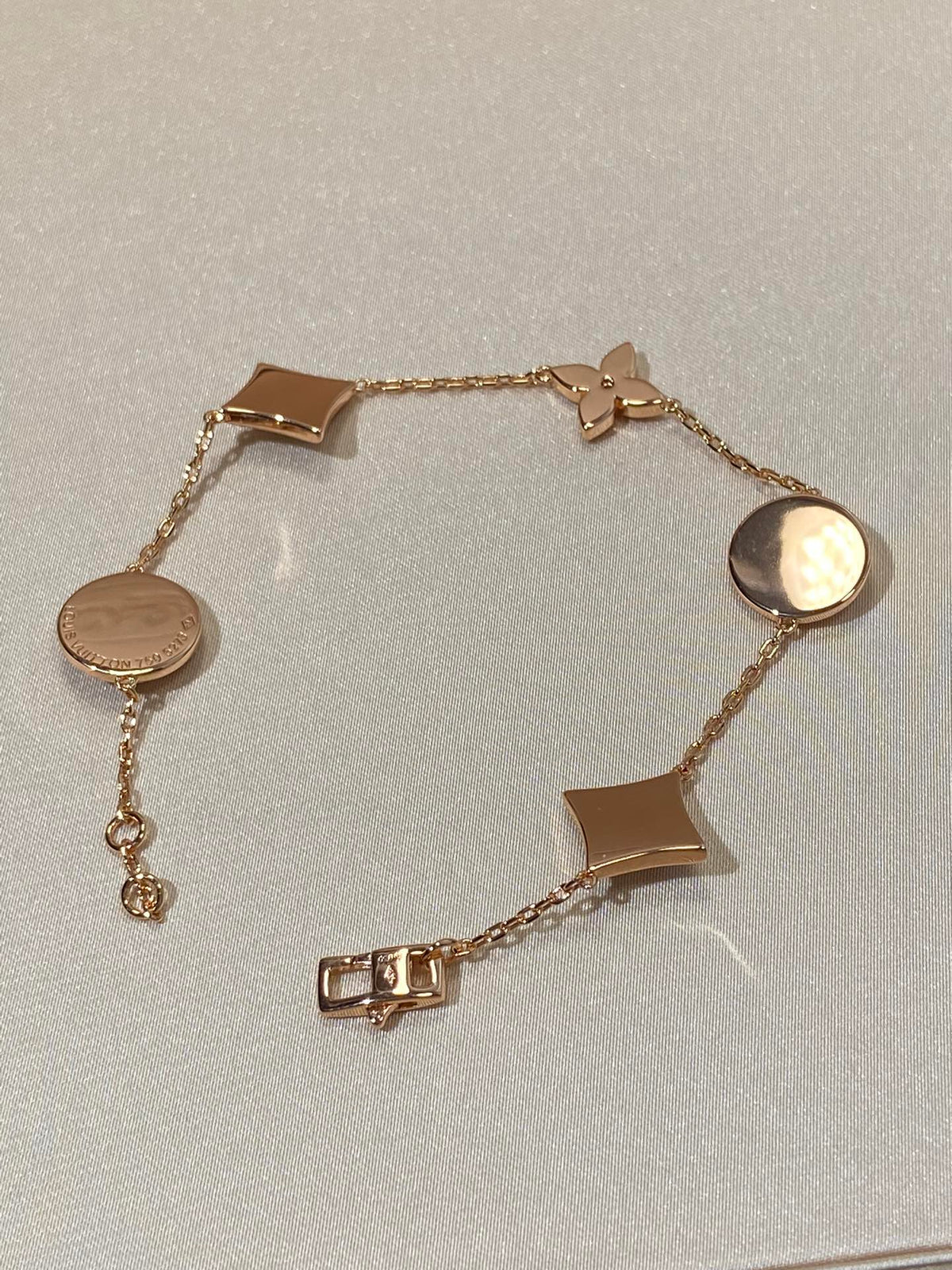 [⭐Mirelle]STAR AND SUN 5 MOTIF MOP PINK GOLD BRACELET