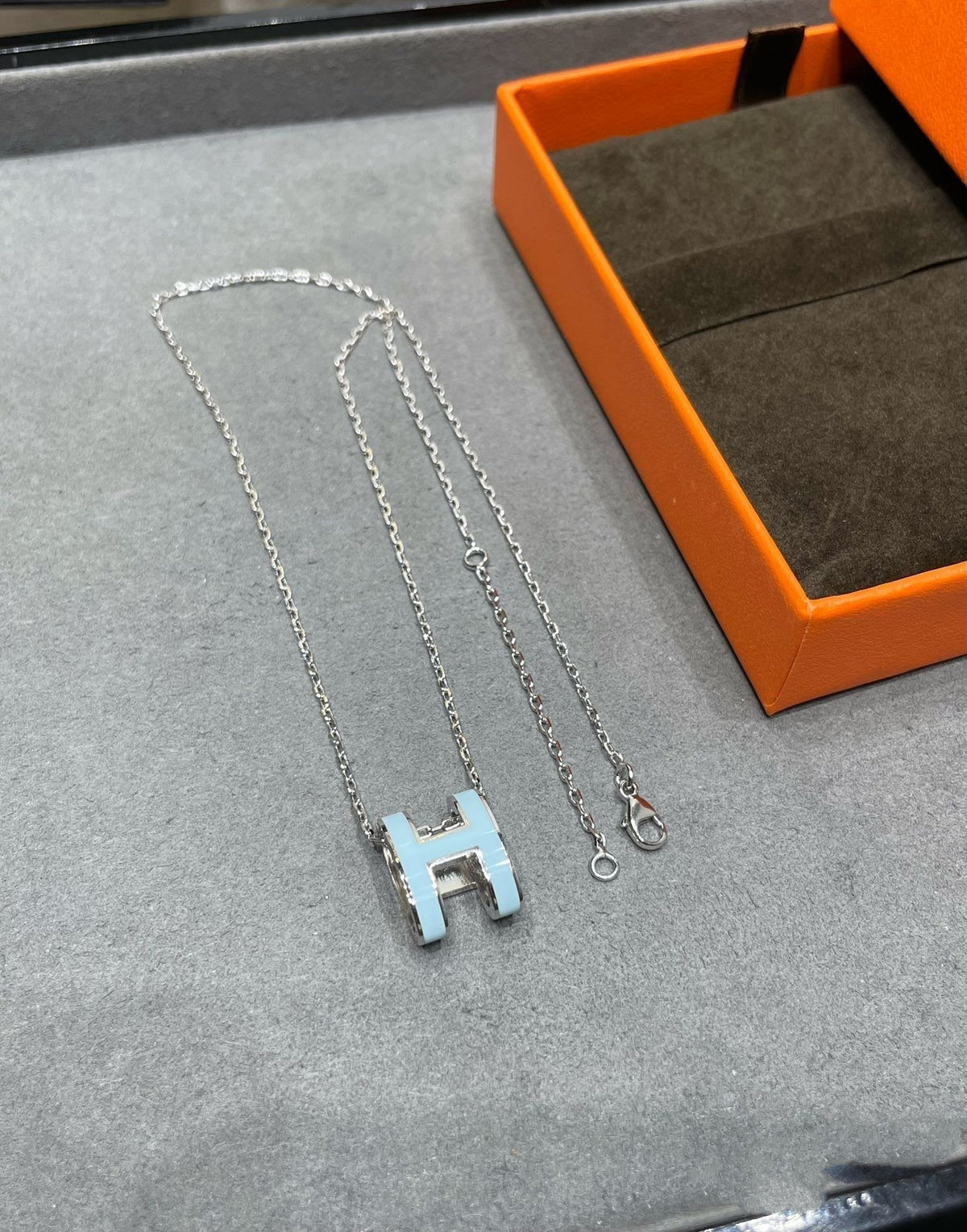 [⭐Mirelle]POP H SKY BLUE NECKLACE
