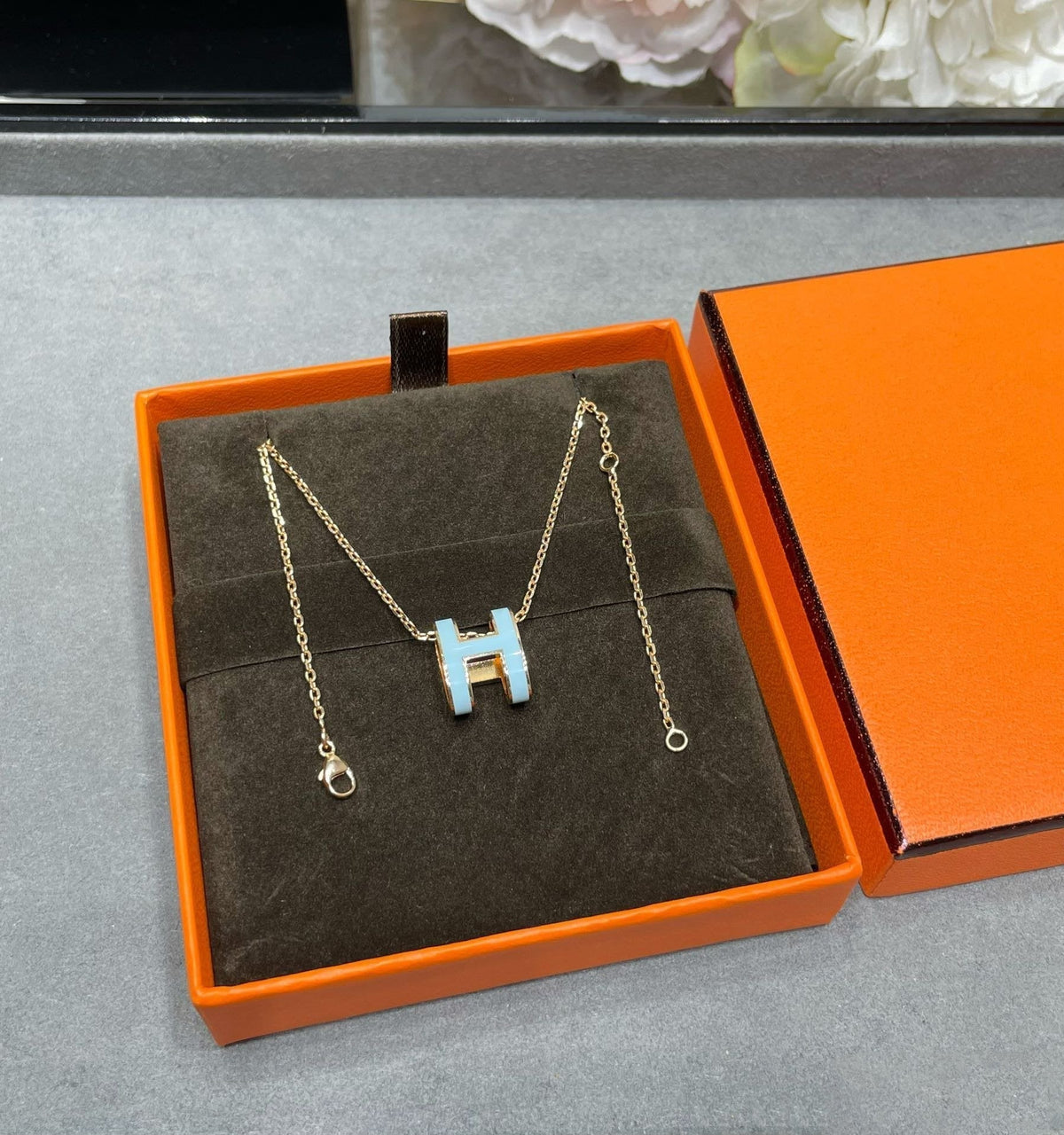[⭐Mirelle]POP H SKY BLUE NECKLACE