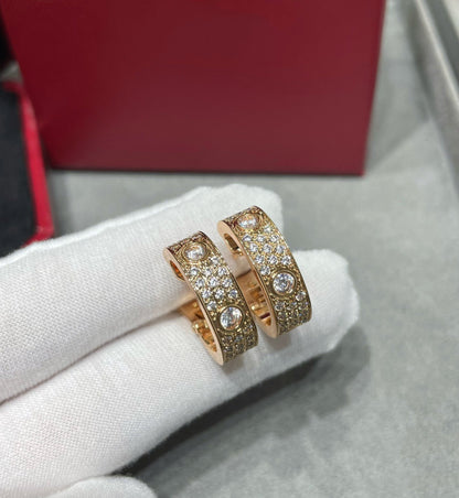 [⭐Mirelle]LOVE 5.5MM DIAMOND PAVED EARRINGS