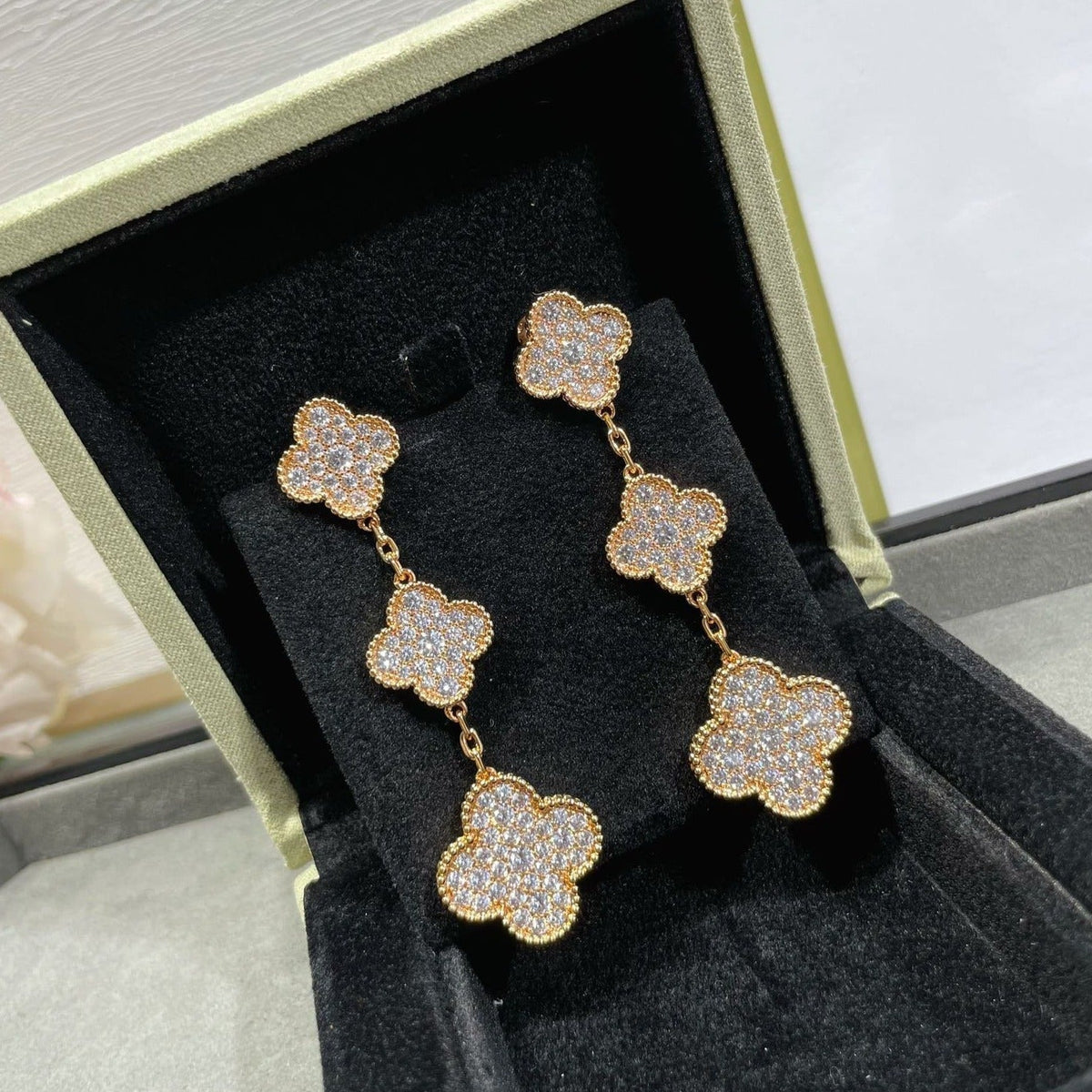 [⭐Mirelle]CLOVER 3 MOTIFS DIAMOND PAVED ROSE GOLD EARRINGS