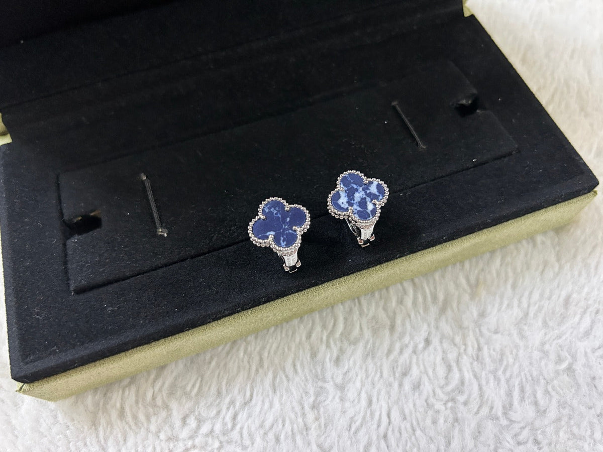 [⭐Mirelle]CLOVER PIETERSITE MEDIUM STUD EARRINGS