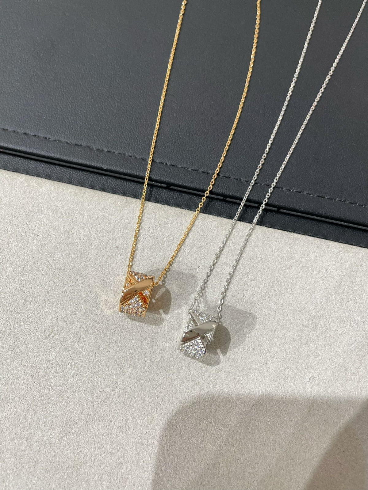 [⭐Mirelle]LIENS EVIDENCE DIAMOND PAVED NECKLACE