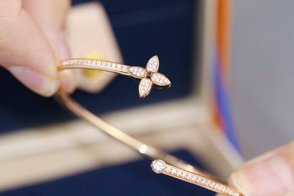 [⭐Mirelle]IDYLLE PINK GOLD OPEN BRACELET DIAMOND PAVED