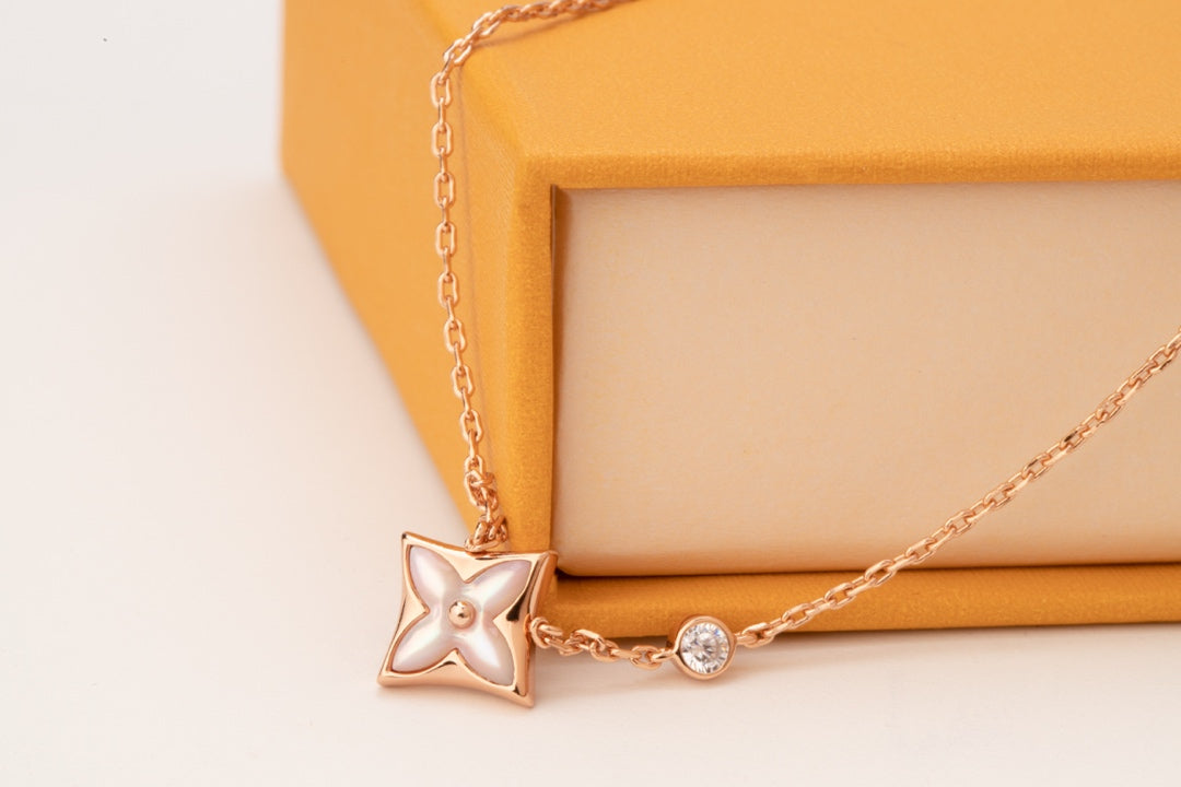 [⭐Mirelle]STAR PINK MOP 1 DIAMOND PINK GOLD NECKLACE