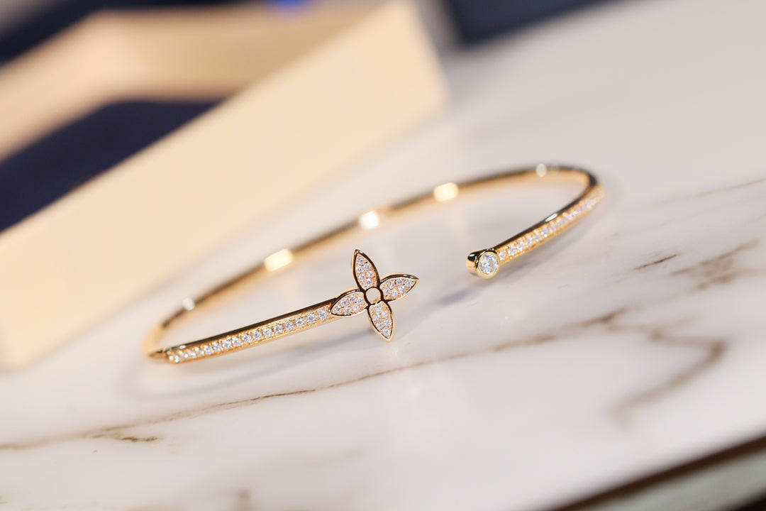 [⭐Mirelle]IDYLLE GOLD OPEN BRACELET DIAMOND PAVED