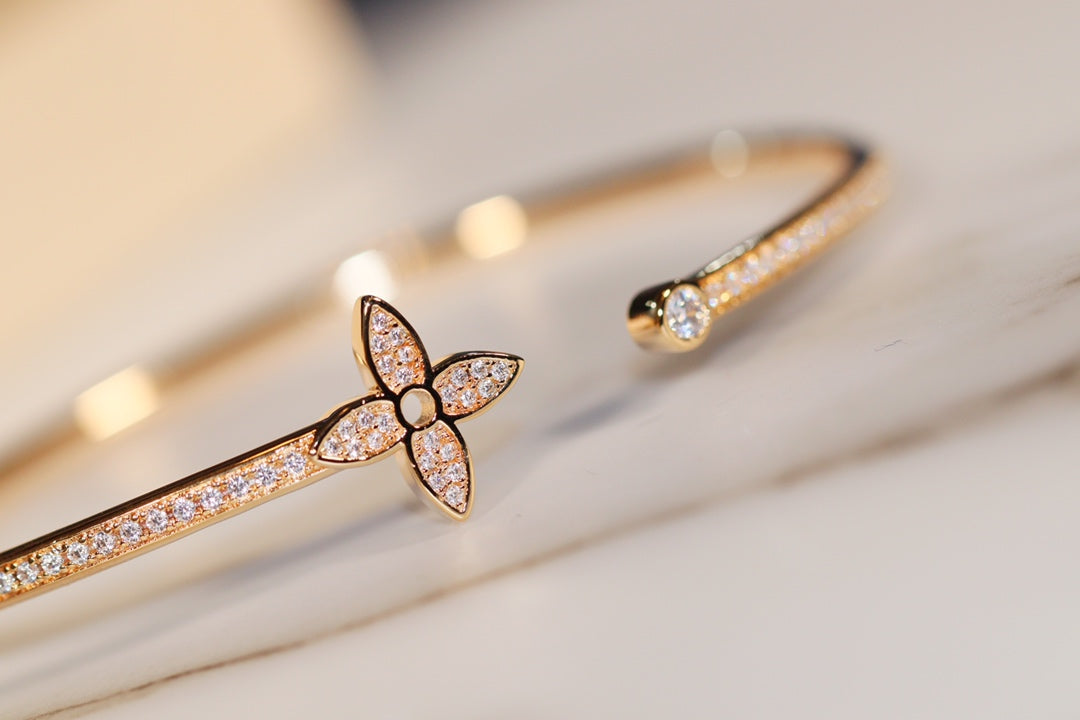 [⭐Mirelle]IDYLLE GOLD OPEN BRACELET DIAMOND PAVED