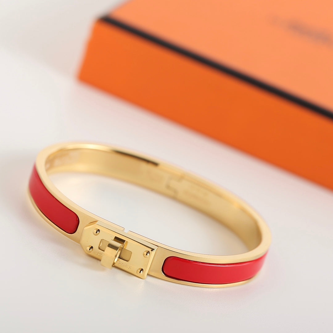 [⭐Mirelle]HM KELLY RED BRACELET