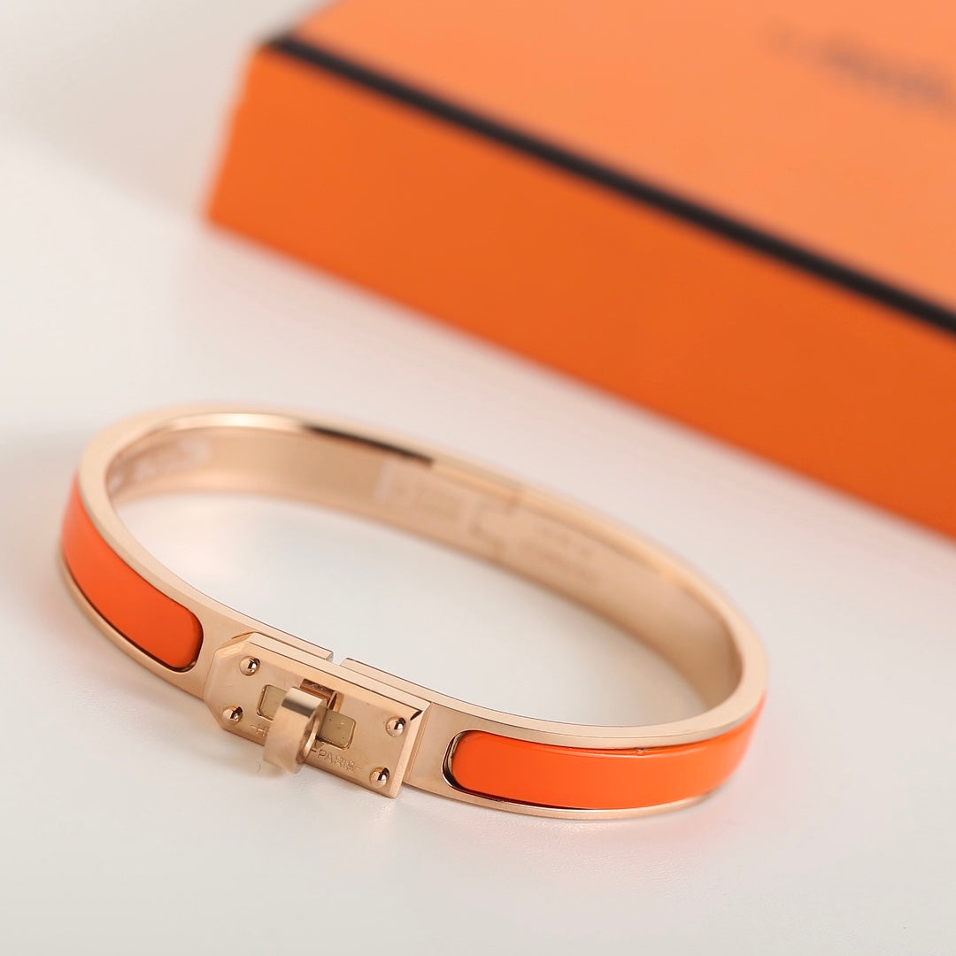 [⭐Mirelle]HM KELLY ORANGE BRACELET