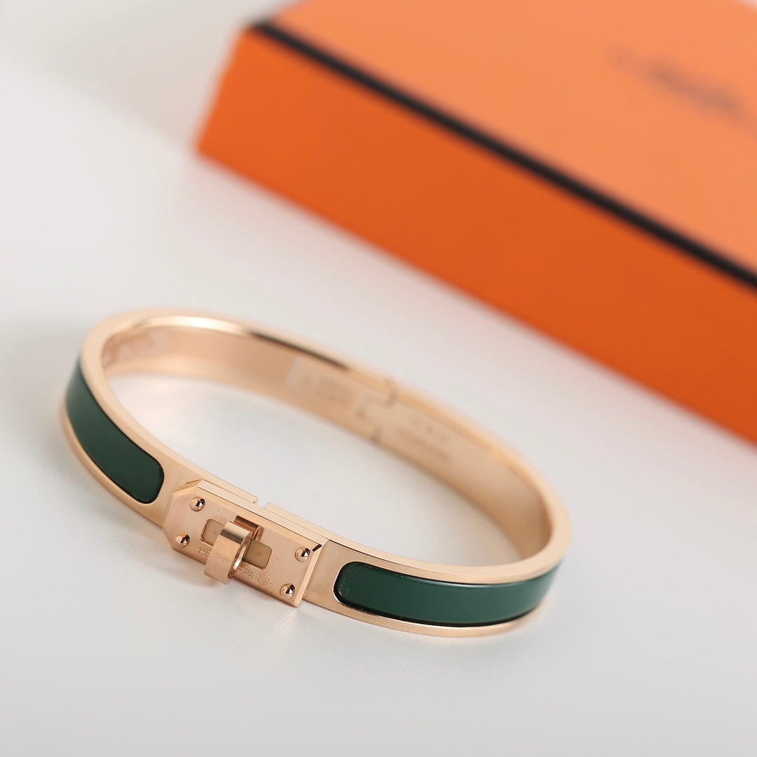 [⭐Mirelle]HM KELLY KHAKI BRACELET
