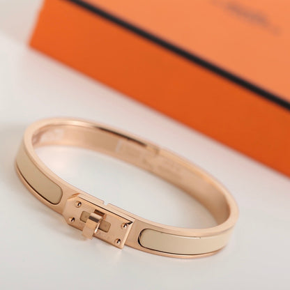 [⭐Mirelle]HM KELLY BEIGE BRACELET