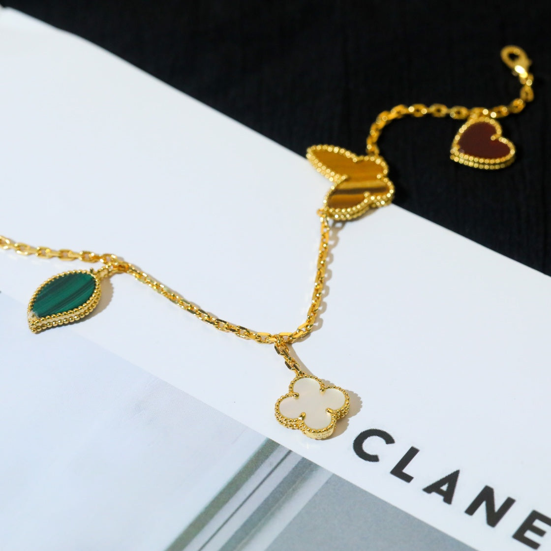 [⭐Mirelle]LUCKY SPRING 5 MOTIF GOLD BRACELET