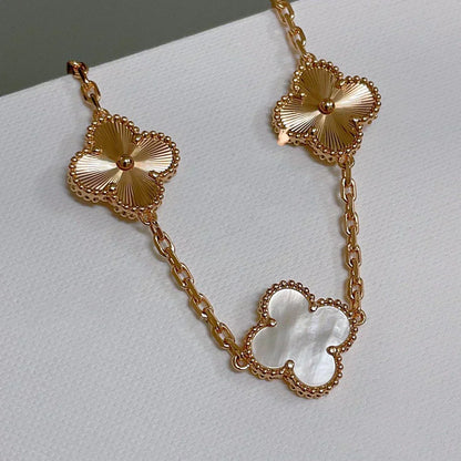 [⭐Mirelle]CLOVER WHITE PEARL MOP 5 MOTIF BRACELET COLLECTION