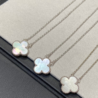 [⭐Mirelle]CLOVER MEDIUM SILVER WHITE MOP NECKLACE