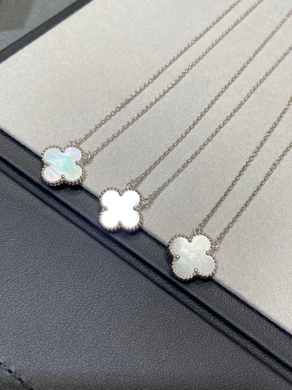[⭐Mirelle]CLOVER MEDIUM SILVER WHITE MOP NECKLACE