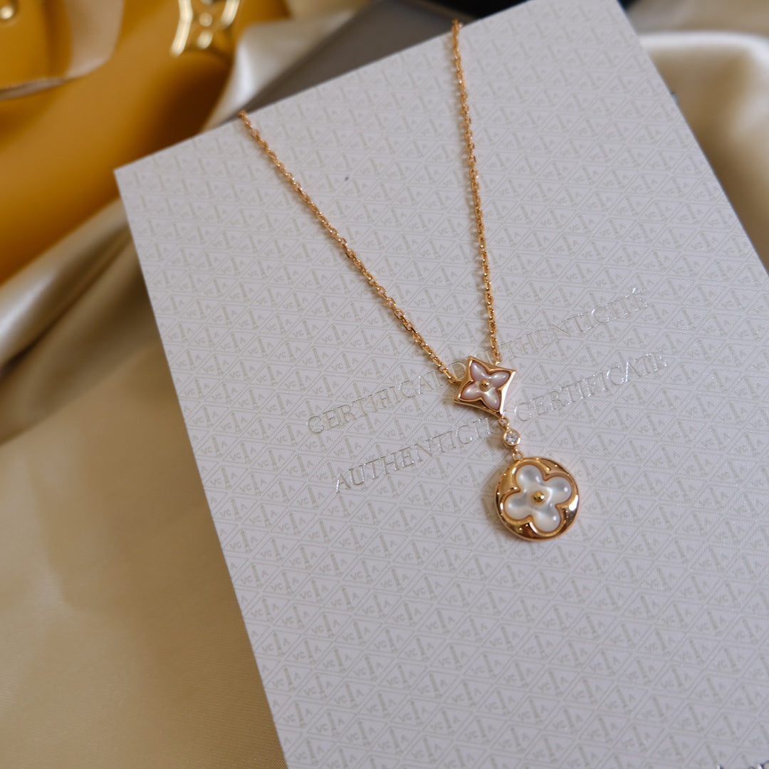 [⭐Mirelle]STAR AND SUN WHITE MOP 2 MOTIF PINK GOLD NECKLACE