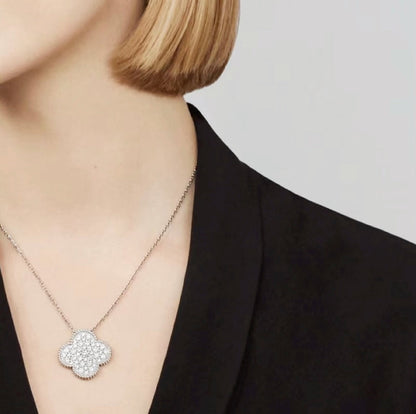 [⭐Mirelle]CLOVER 25MM LARGE PENDANT DIAMOND PAVED SILVER NECKLACE