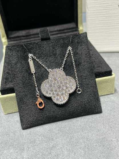 [⭐Mirelle]CLOVER 25MM LARGE PENDANT DIAMOND PAVED SILVER NECKLACE