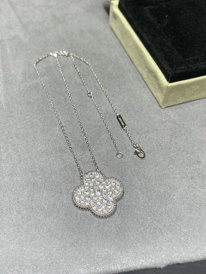 [⭐Mirelle]CLOVER 25MM LARGE PENDANT DIAMOND PAVED SILVER NECKLACE