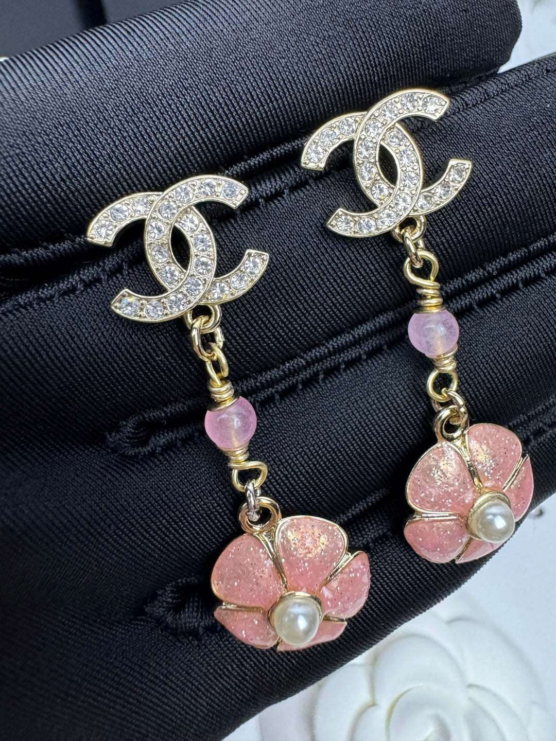 [⭐Mirelle]26C Pink Camellia Enamel Pendant with Double C Earrings
